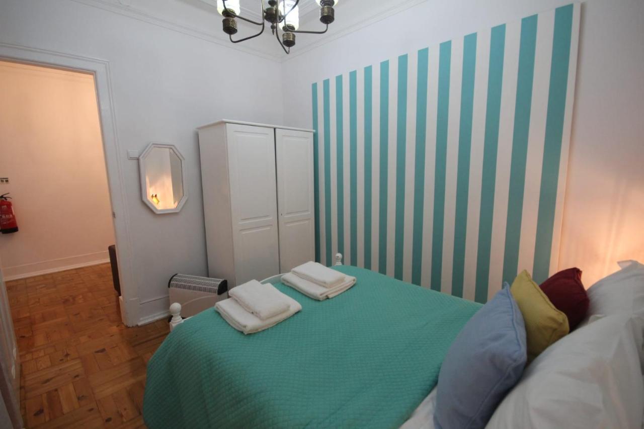 Nautic M1 R2 - Classy & Cozy Double Room With Shared Bathroom In Marques Pombal リスボン エクステリア 写真